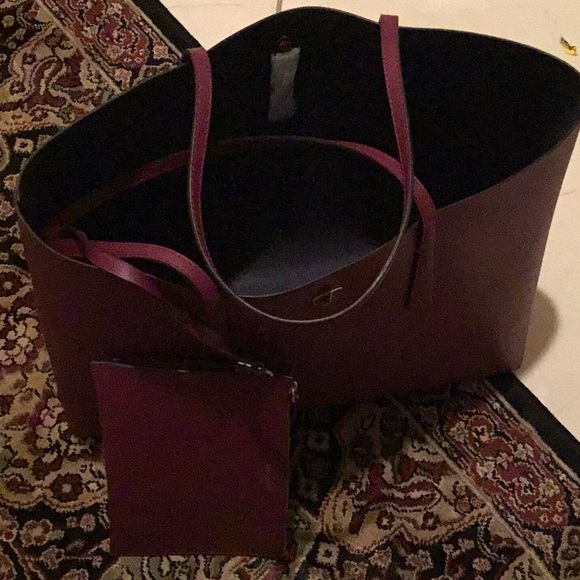 Kate spade. Hand bag ❤️ - Picture 7 of 8